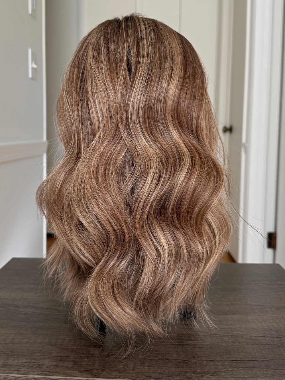 Human hair wig - Picture 2 of 9